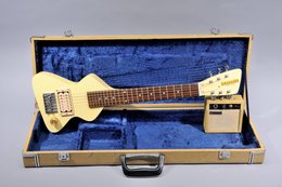 Chiquita 1985 Travel Guitar Blonde Chiquita 1985 Travel Guitar Blonde