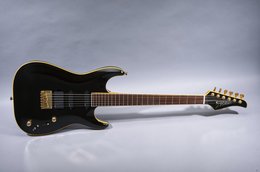 Shuker 2005 MK1 Style Carved Top Glossy Black w/Matching Headstock Shuker 2005 MK1 Style Carved Top Glossy Black w/Matching Headstock