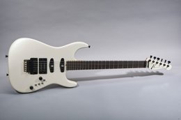 Tom Anderson 1988 Pro Am Custom Pearl White w/Matching Headstock Tom Anderson 1988 Pro Am Custom Pearl White w/Matching Headstock