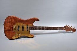 Schecter 1979 Stratocaster Flame Koa w/Rosewood Neck Schecter 1979 Stratocaster Flame Koa w/Rosewood Neck