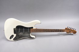 Schecter 1980 Stratocaster Arctic White w/Rosewood Neck Schecter 1980 Stratocaster Arctic White w/Rosewood Neck