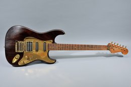 Schecter 1981 Stratocaster Rosewood w/Pau Ferro Neck Schecter 1981 Stratocaster Rosewood w/Pau Ferro Neck