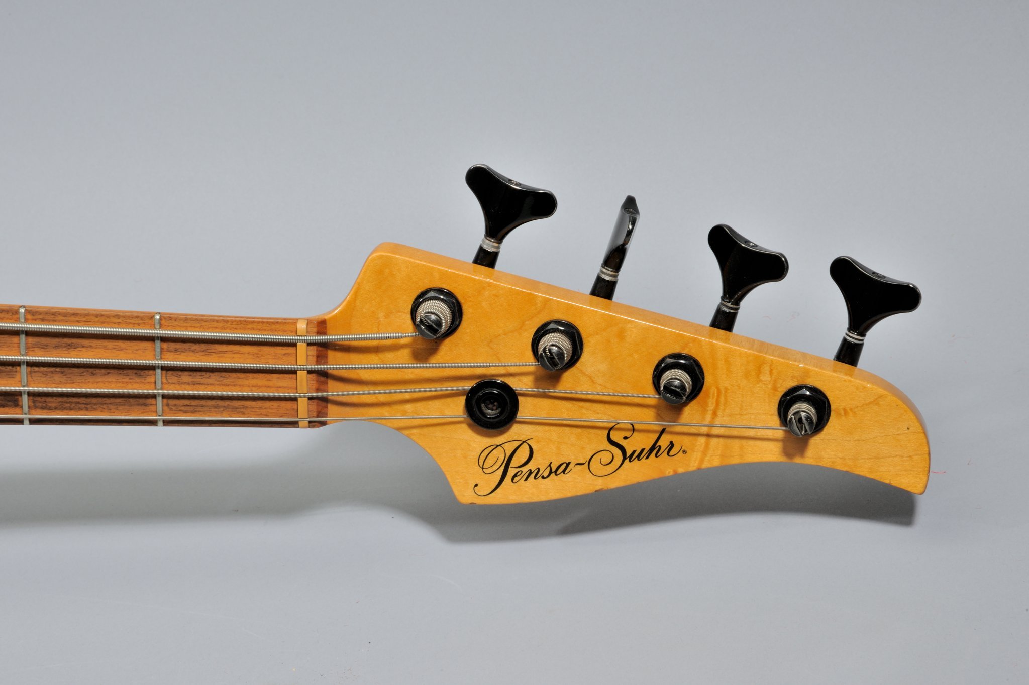 pensa-suhr-1992-bass-j4-blue-metallic