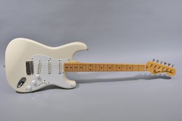 Squier 1983 Stratocaster '57 RI Arctic White Squier 1983 Stratocaster '57 RI Arctic White