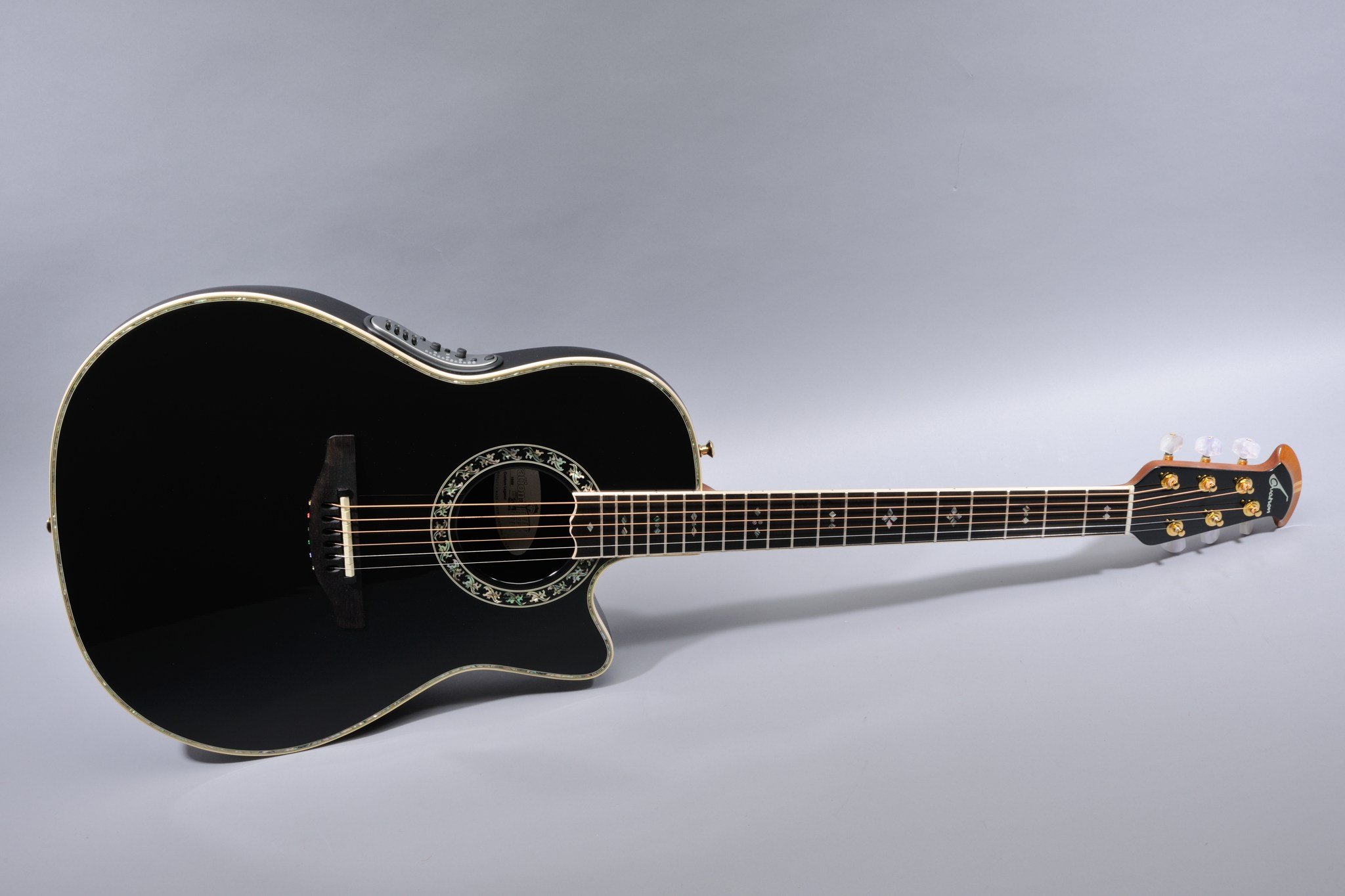 Ovation 2003 1869 Custom Legend Glossy Black
