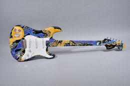 Fender 2006 Stratocaster '69 RI “Moony Eyes“ Masterbuilt by Chris Fleming & Painted by Pamelina H. Fender 2006 Stratocaster '69 RI “Moony Eyes“ Masterbuilt by Chris Fleming & Painted by Pamelina H.