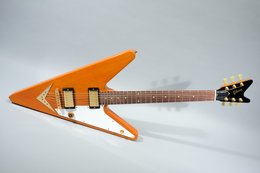 Gibson 2007 Reverse Flying V 1st run Trans Amber Gibson 2007 Reverse Flying V 1st run Trans Amber