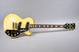 Gibson 1975 Les Paul Recording Polaris White Autographed by Les Paul Gibson 1975 Les Paul Recording Polaris White Autographed by Les Paul