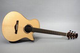 Matsuda 2005 M1 OM Cutaway Natural Matsuda 2005 M1 OM Cutaway Natural