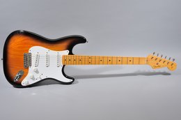Fender 1994 Stratocaster 40th Anniversary #0046 of 1954 Fender 1994 Stratocaster 40th Anniversary #0046 of 1954