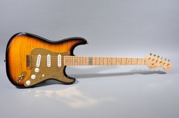Fender 1994 Stratocaster 40th Anniversary Limited Edition #020 of 150 Fender 1994 Stratocaster 40th Anniversary Limited Edition #020 of 150