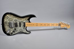 Fender 1996 Stratocaster Richie Sambora Signature Paisley #264 of 300 Fender 1996 Stratocaster Richie Sambora Signature Paisley #264 of 300