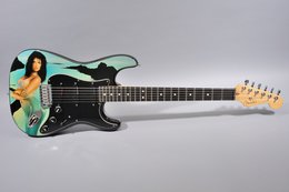 Fender 1993 Stratocaster Mermaid Painted by Pamelina H. Fender 1993 Stratocaster Mermaid Painted by Pamelina H.